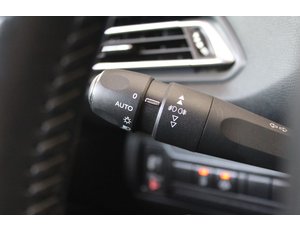 
										PEUGEOT 308 5P ALLURE PURETECH 130 S&S full									
