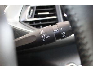 
										PEUGEOT 308 5P ALLURE PURETECH 130 S&S full									