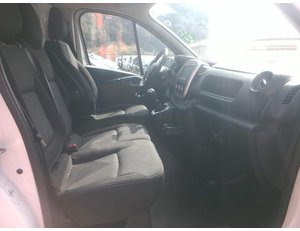 
										RENAULT TRAFIC 2.0DCI 120CV L1H1 ENERGY full									