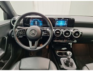 
										MERCEDES BENZ CLASE A MERCEDES A 180 D full									