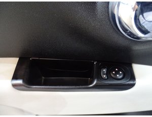 
										FIAT 500 DOLCEVITA 1.0 HYBRID 51KW (70 CV) full									