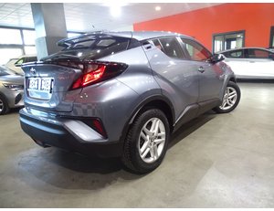
										TOYOTA C-HR 1.8 125H ACTIVE full									