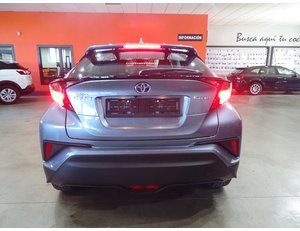 
										TOYOTA C-HR 1.8 125H ACTIVE full									