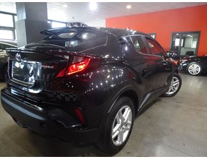 
										TOYOTA C-HR 1.8 125H ACTIVE full									