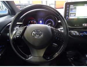 
										TOYOTA C-HR 1.8 125H ACTIVE full									
