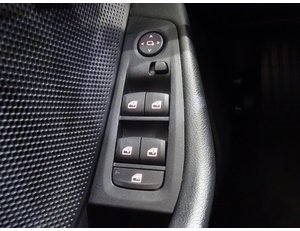 
										BMW SERIE 1 118I full									