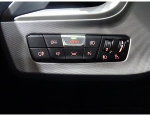 
										BMW SERIE 1 118I full									