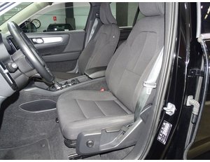 
										VOLVO XC40 1.5 T4 TWIN RECHARGE INSCRIPTION AUTO full									