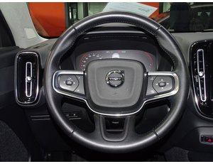 
										VOLVO XC40 1.5 T4 TWIN RECHARGE INSCRIPTION AUTO full									