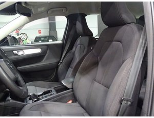 
										VOLVO XC40 1.5 T4 TWIN RECHARGE INSCRIPTION AUTO full									