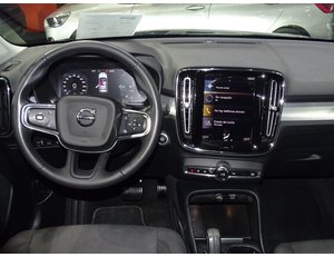 
										VOLVO XC40 1.5 T4 TWIN RECHARGE INSCRIPTION AUTO full									