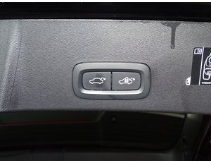 
										VOLVO XC40 1.5 T4 TWIN RECHARGE INSCRIPTION AUTO full									