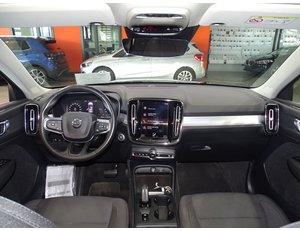 
										VOLVO XC40 1.5 T4 TWIN RECHARGE INSCRIPTION AUTO full									