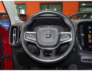 
										VOLVO XC40 1.5 T4 TWIN RECHARGE INSCRIPTION AUTO full									