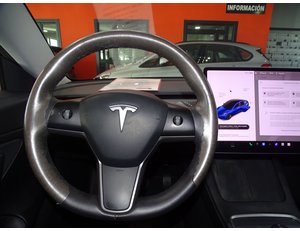 
										TESLA MODEL 3 GRAN AUTONOMIA AWD full									