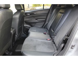 
										MITSUBISHI ECLIPSE CROSS 2.4 PHEV KAITEKI AUTO 4WD full									