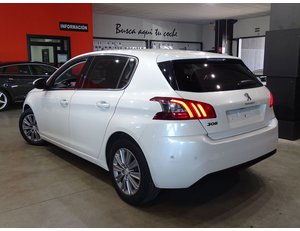 
										PEUGEOT 308 5P ALLURE PURETECH 130 S&S full									