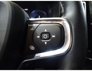 
										VOLVO XC40 1.5 T4 TWIN RECHARGE INSCRIPTION AUTO full									