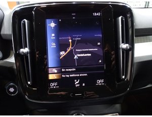 
										VOLVO XC40 1.5 T4 TWIN RECHARGE INSCRIPTION AUTO full									