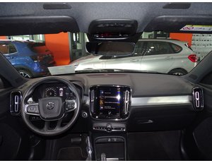 
										VOLVO XC40 1.5 T4 TWIN RECHARGE INSCRIPTION AUTO full									