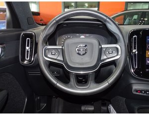 
										VOLVO XC40 1.5 T4 TWIN RECHARGE INSCRIPTION AUTO full									