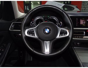 
										BMW SERIE 3 318D full									