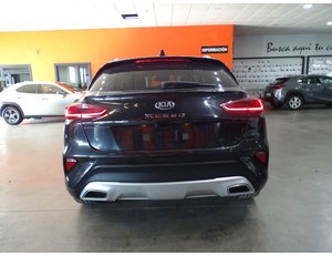 
										KIA XCEED 1.6 GDI PHEV 104KW (141CV) EMOTION full									