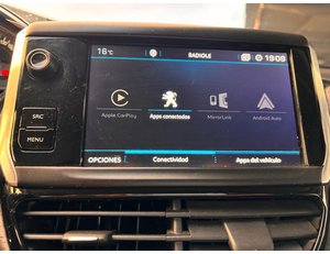 
										PEUGEOT 2008 SIGNATURE 1.2 PURETECH 60KW (82CV) full									