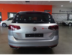 
										VOLKSWAGEN PASSAT VARIANT GTE 1.4 TSI E-POWER 115KW + 85KW full									