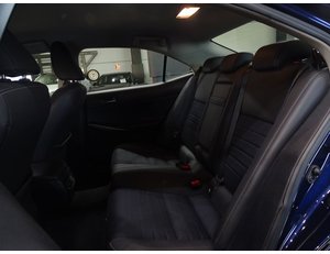 
										LEXUS IS 2.5 300H EXECUTIVE full									