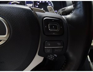 
										LEXUS IS 2.5 300H EXECUTIVE full									