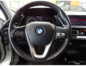 
										BMW SERIE 1 118I full									