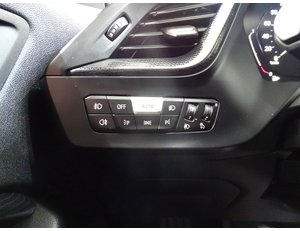 
										BMW SERIE 1 118I full									