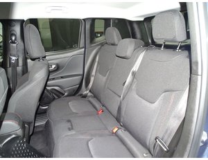 
										JEEP RENEGADE TRAILHAWK 4XE 1.3 PHEV 177KW(240CV) AT full									