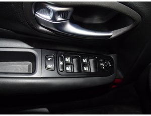 
										JEEP RENEGADE TRAILHAWK 4XE 1.3 PHEV 177KW(240CV) AT full									