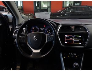 
										SUZUKI SCROSS 1.4 DITC GLE MILD HYBRID full									