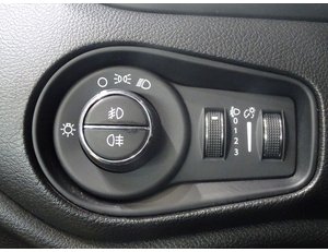 
										JEEP RENEGADE LIMITED 1.3 PHEV 140KW (190CV) AT AWD full									