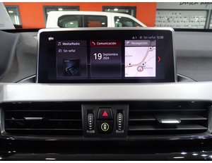 
										BMW X1 XDRIVE25E full									