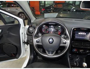 
										RENAULT CLIO LIMITED TCE 66KW (90CV) -18 full									