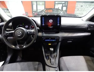 
										TOYOTA YARIS 1.5 120H ACTIVE PLUS ES EL MODELO MAZDA21.5CVT 116CV CENTRELINE full									