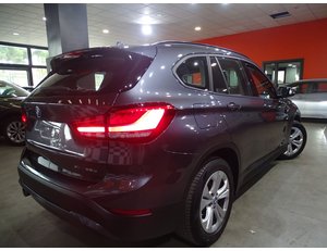 
										BMW X1 XDRIVE25E full									