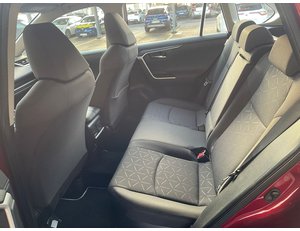 
										TOYOTA RAV4 2.5L 220H ADVANCE full									