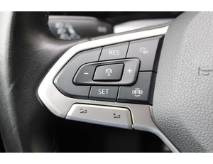 
										VOLKSWAGEN GOLF LIFE 1.5 TSI 96KW (130CV) full									