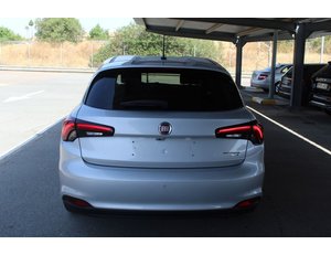 
										FIAT TIPO CITY LIFE 1.0 73KW (100CV) full									