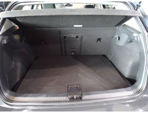 
										VOLKSWAGEN GOLF LIFE 1.5 ETSI 110KW (150CV) DSG full									