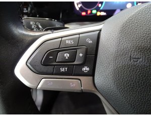 
										VOLKSWAGEN GOLF LIFE 1.5 ETSI 110KW (150CV) DSG full									