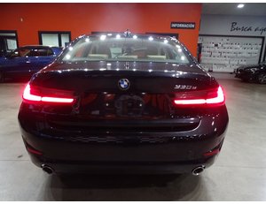 
										BMW SERIE 3 330E full									