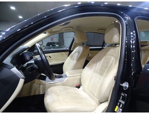 
										BMW SERIE 3 330E full									