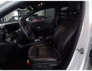 
										MERCEDES BENZ CLASE A MERCEDES A 180 D full									