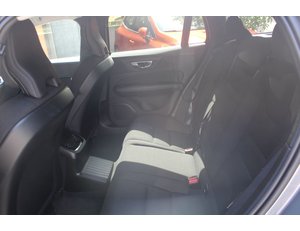 
										VOLVO V60 2.0 T6 AWD R-DESIGN AUTO full									